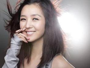 娱乐爆料何洁简介视频,揭秘娱乐爆料背后的真实人生 第1张 娱乐爆料何洁简介视频,揭秘娱乐爆料背后的真实人生 第1张